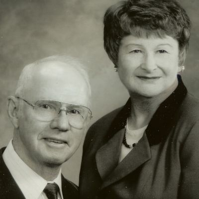 Dorothy  Smelley