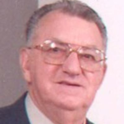 Oscar  Marks