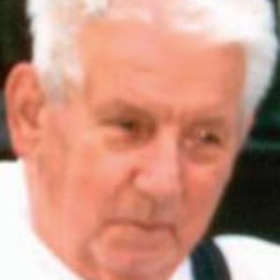 Richard  Holder