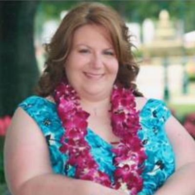 Michelle  Hall