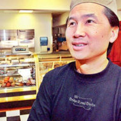 Robert  Wong