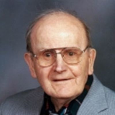 Glenn  Bowen