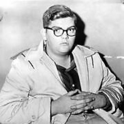 Lowell  Andrews