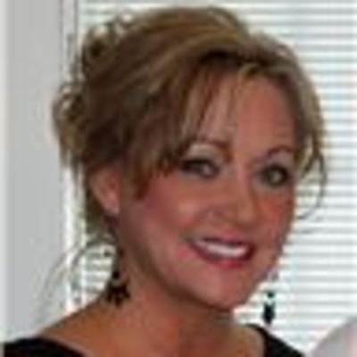 Lisa  McKinney