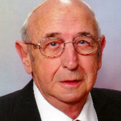 Robert  Snyder
