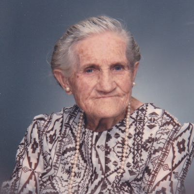 Anna  Ellis