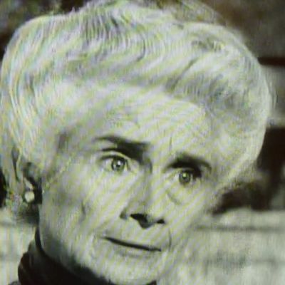 Sara  Taft