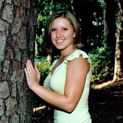 Kelly  Pierce