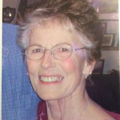 Sally  Maxson