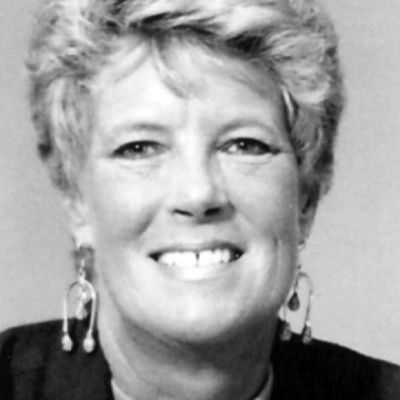 Marlyn  Lawrentz