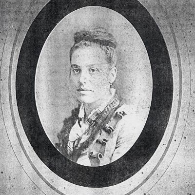 Laura  Entriken