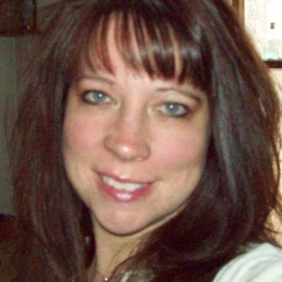 Amy  Winston