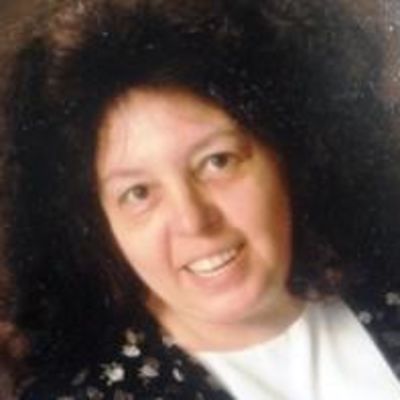 Carol  Lamphiear