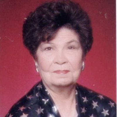 Shirley  Russell