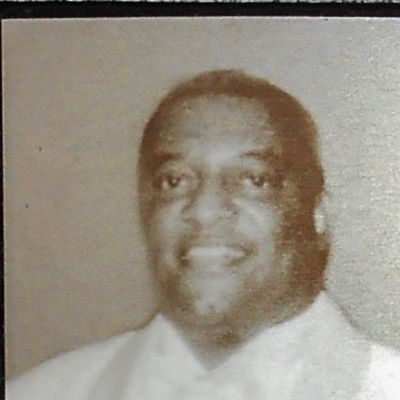 Johnell  McCobbie