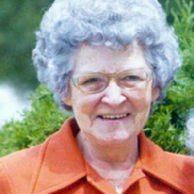 Frances  Pettit Hurst Smawley