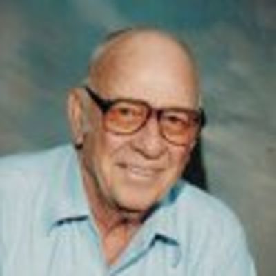 William  Kelly