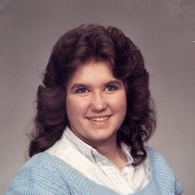 Karen  Wallace