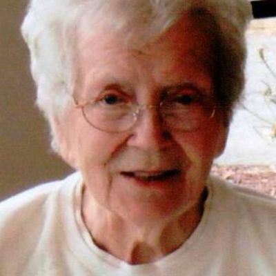 Anita  Muchlado