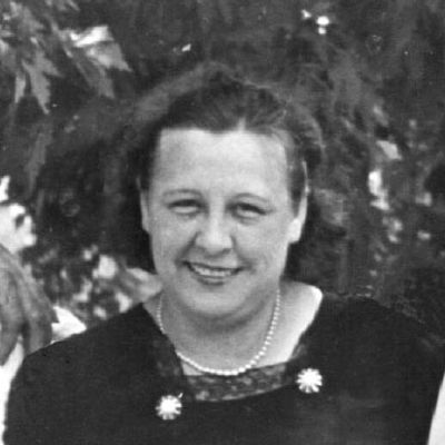 Helen  Machek