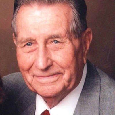 Leon  Koons