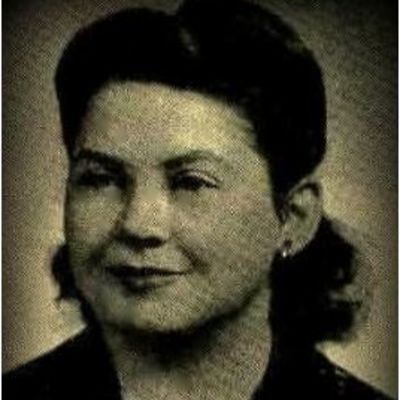 Rosella  Bucknall's Image