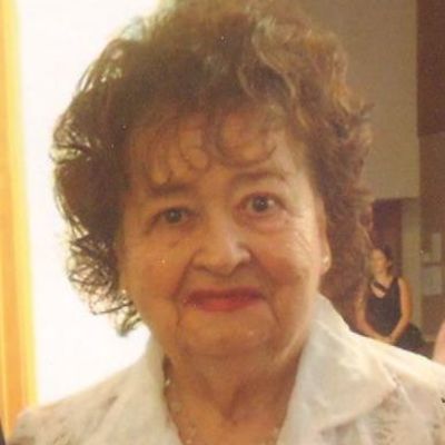 Helga  Wilson