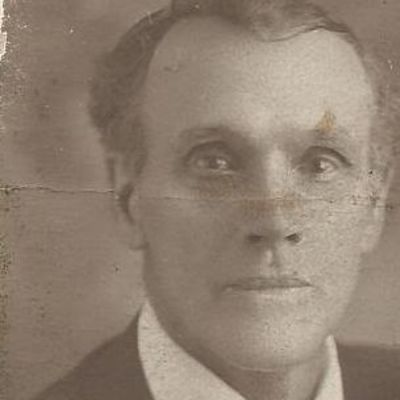 Harry  Light