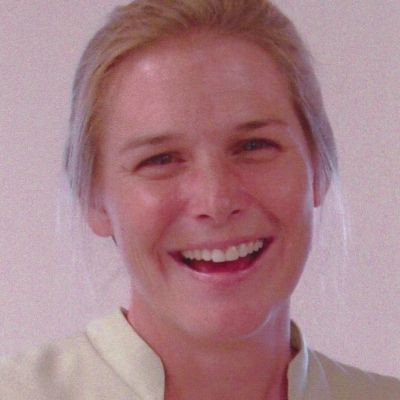 Angela  Unruh