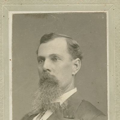 Asahel  Wells