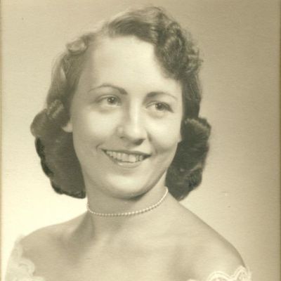 Carolyn  Shires