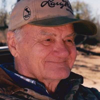Raymond  Barnett