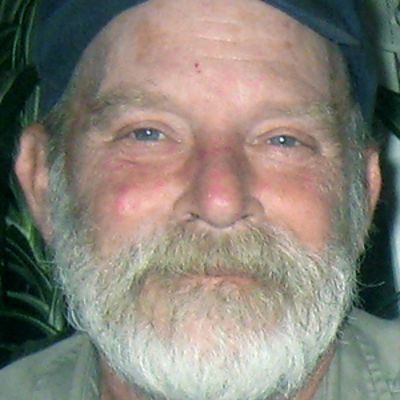 Dennis  Yelland