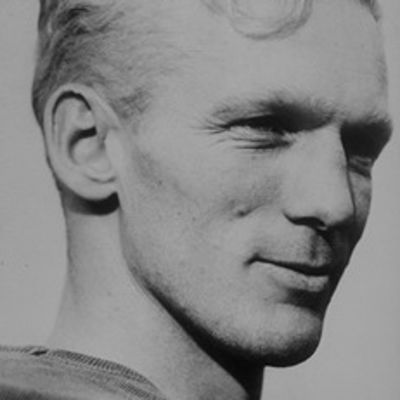 Irvine  Warburton
