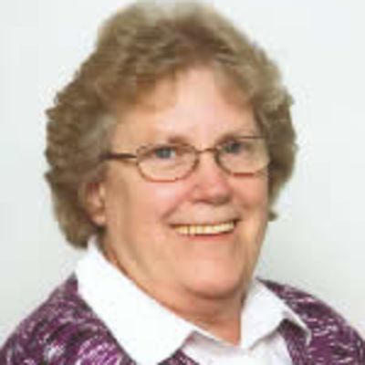 Elaine  Henle