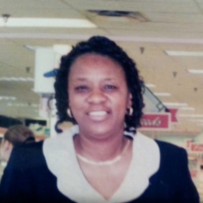 Elizabeth  Coes