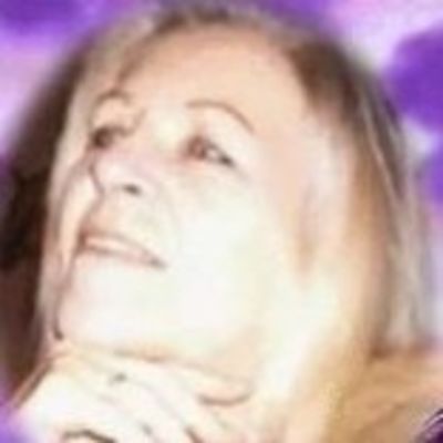 Carolyn  Friend