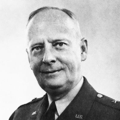 Frank  Bowman