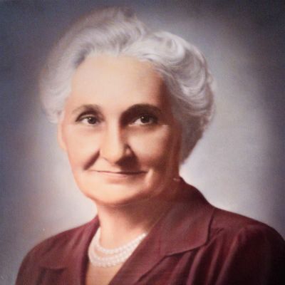 Lucretia  Blair