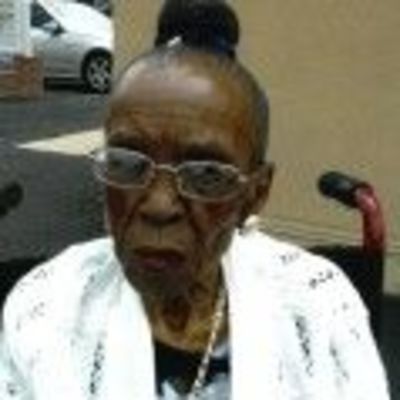 Ellawese  Simpson