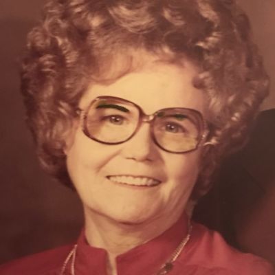 Alma  Snook