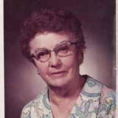 Calla  Peterson-Johnson