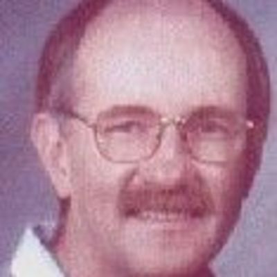 Michael  Holcomb