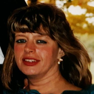 Debbie  Wiedemann