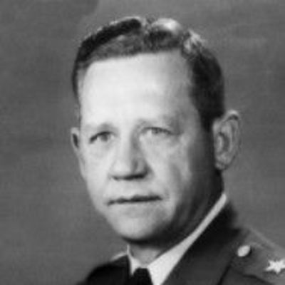 James  Hollingsworth