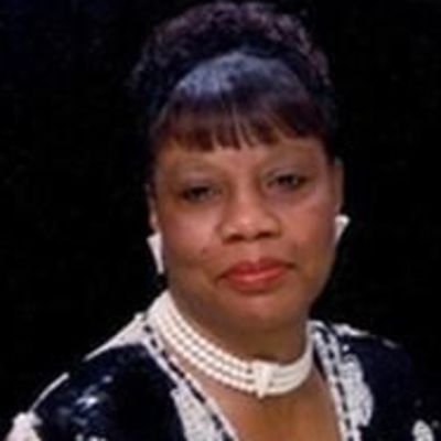 Joyce  Smart