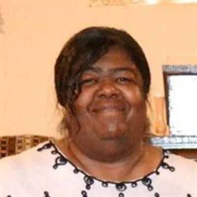 Sandra  Battle