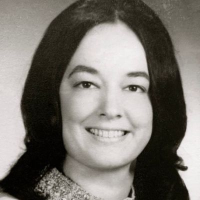 Rita  Robertson
