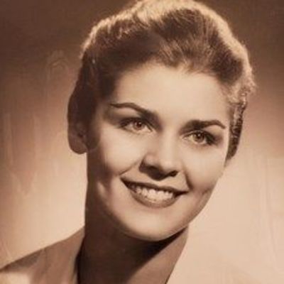 Rita  Beckert