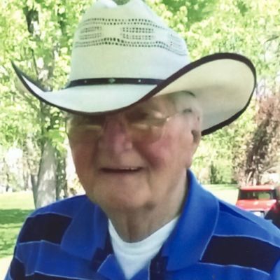 Charles  Carr